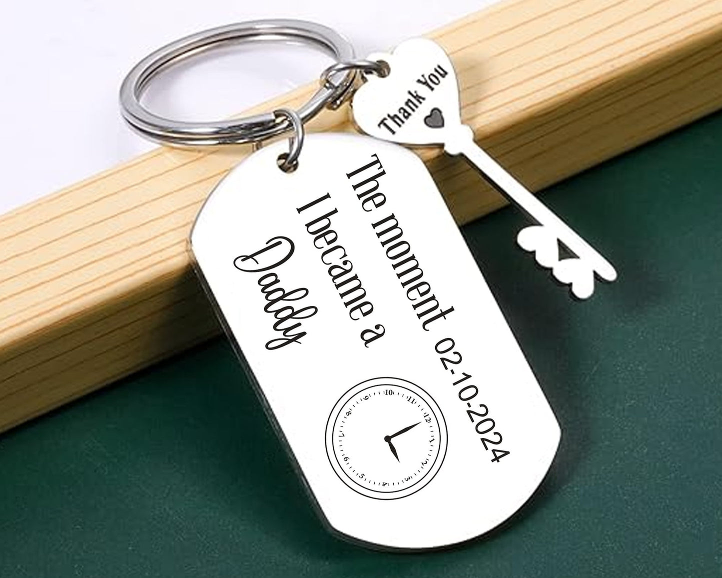 The Moment I Became a Daddy Keyring Svg, New Born Baby Keychain Laser Cut File, First Dad Gift, Personalized Keyring, Father's Day Gift.