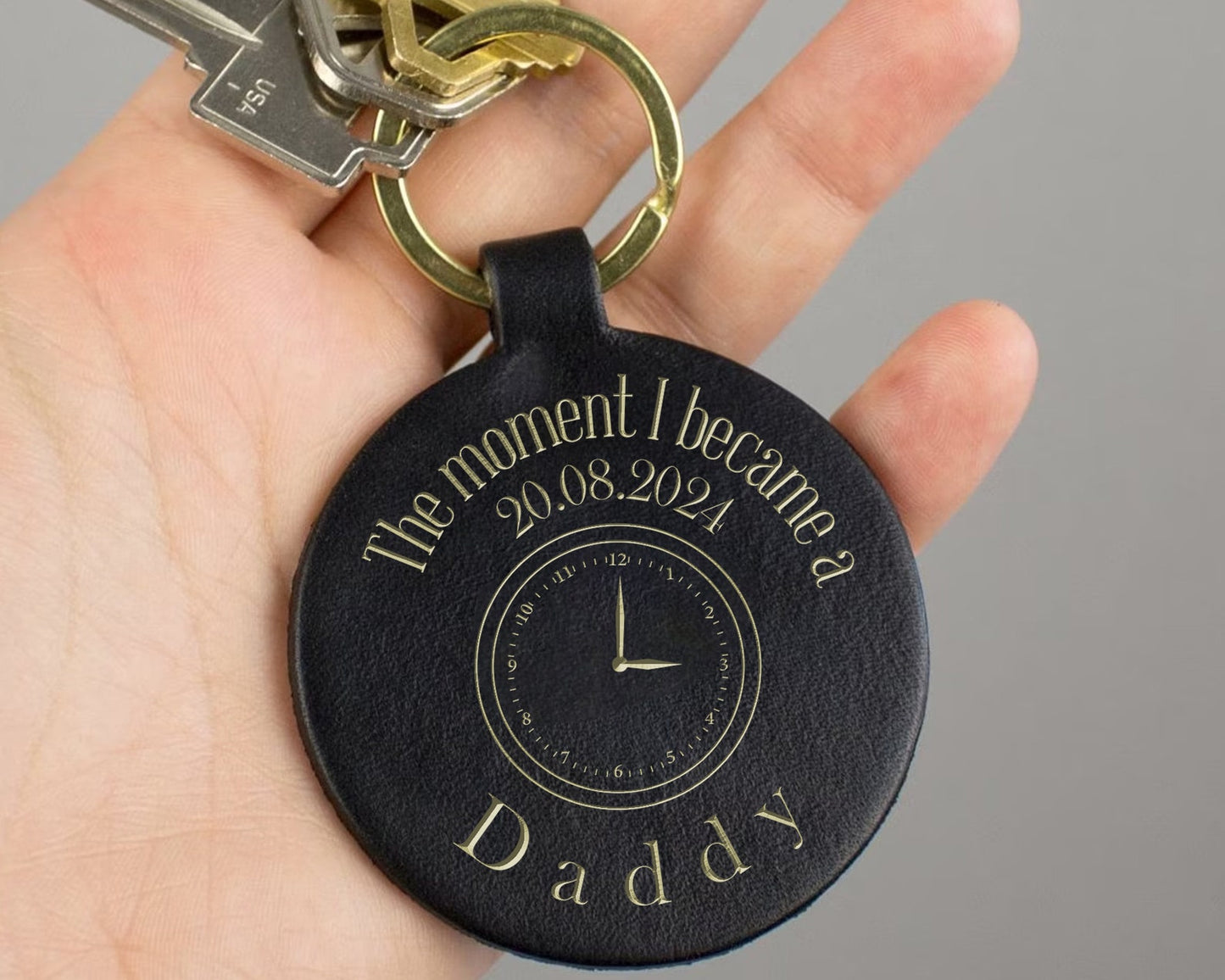 The Moment I Became a Daddy Keyring Svg, New Born Baby Keychain Laser Cut File, First Dad Gift, Personalized Keyring, Father's Day Gift.